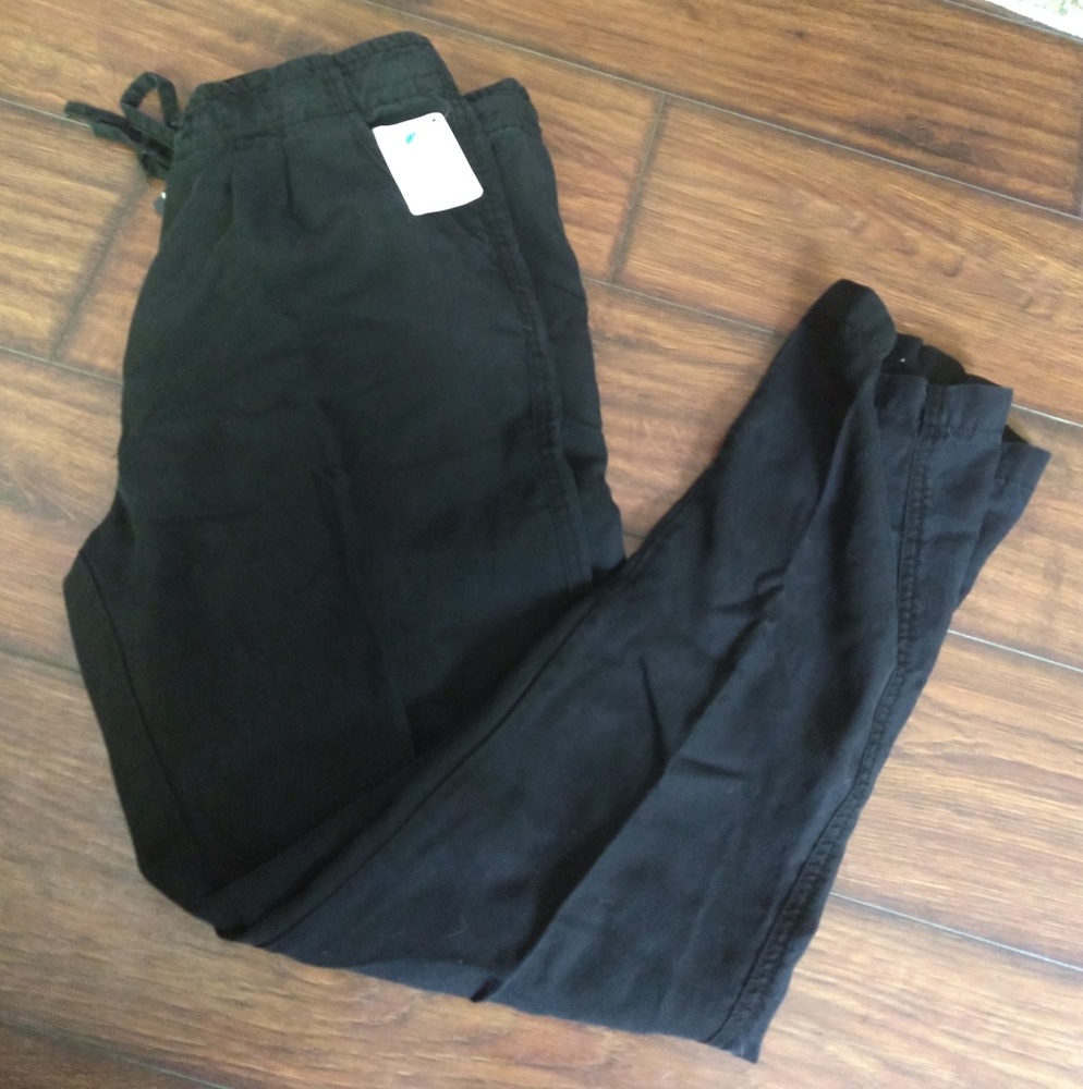 NWT Velvet heart pants